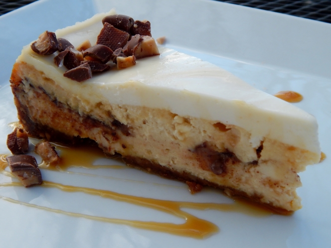 The finished Cheesecake, Caramel Toffee Cheesecake